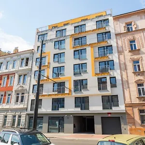 Brand New #31 In Brand New Building With Free Parking In The Center Апартаменты